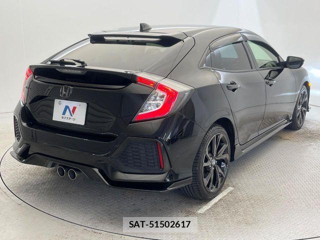Honda CIVIC 2019-06 8626169-16