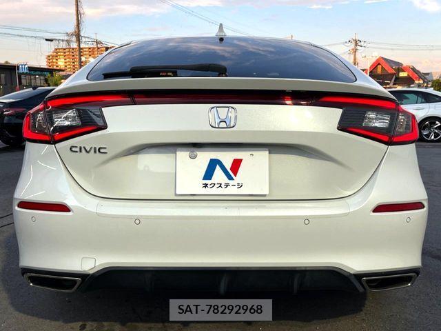 Honda CIVIC 2021-09 8626165-14
