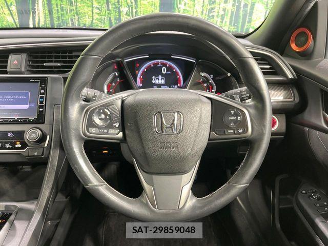 Honda CIVIC 2018-09 8626171-10