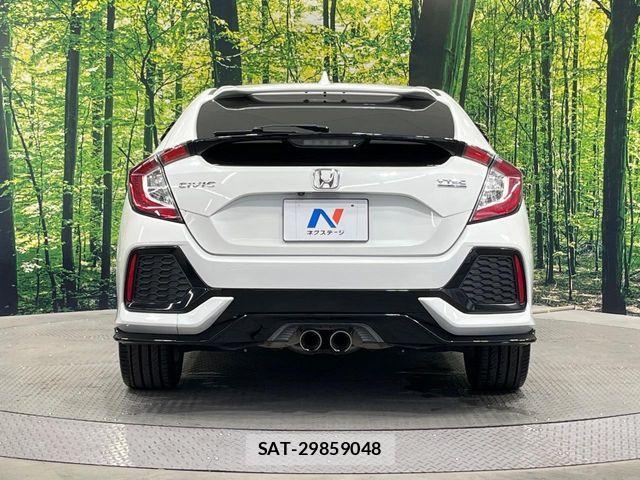 Honda CIVIC 2018-09 8626171-14