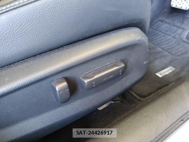Honda CIVIC 2020-05 8626163-21