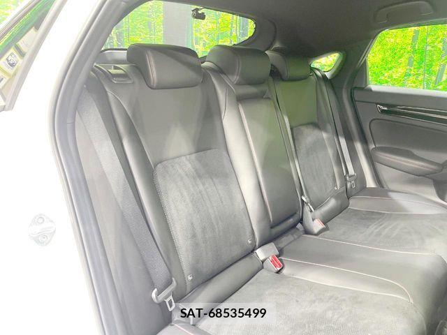 Honda CIVIC 2024-09 8658424-8