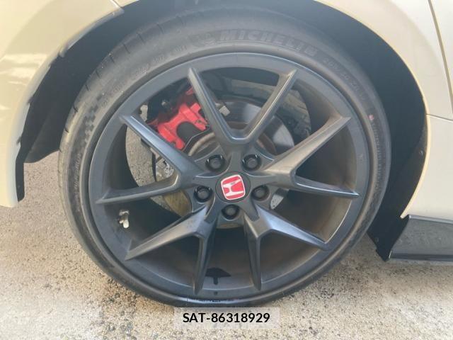 Honda CIVIC 2023-03 8665947-9