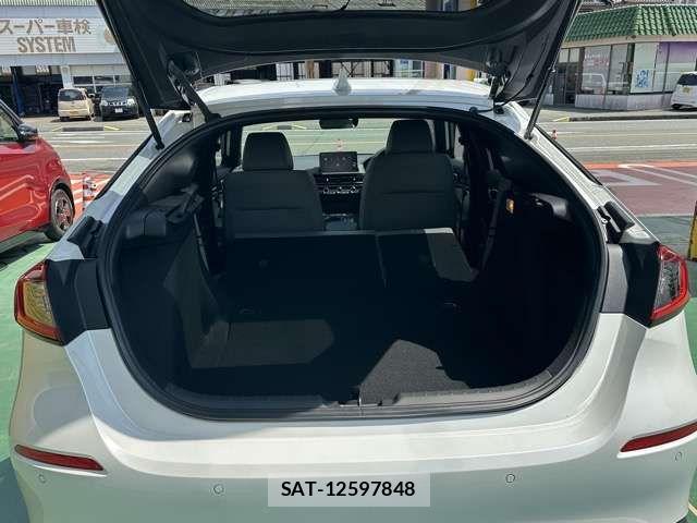 Honda CIVIC 2024-09 8658425-10