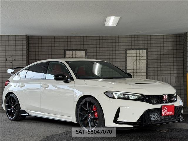 Honda CIVIC 2025-02 8658422-1