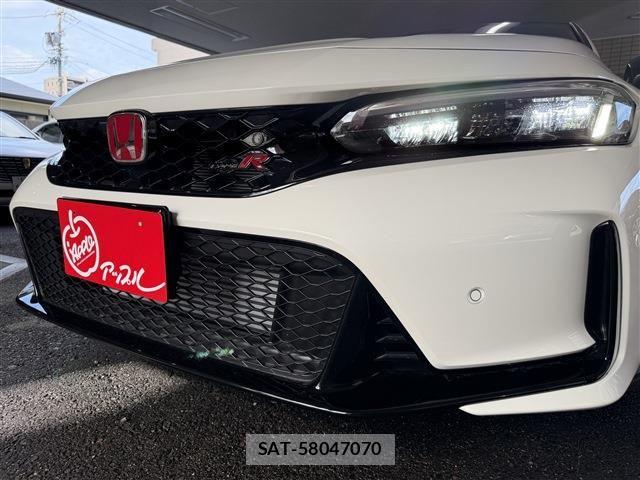 Honda CIVIC 2025-02 8658422-4