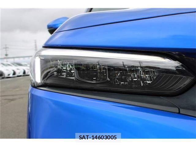 Honda CIVIC 2021-12 8665951-17