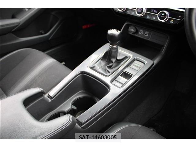 Honda CIVIC 2021-12 8665951-1