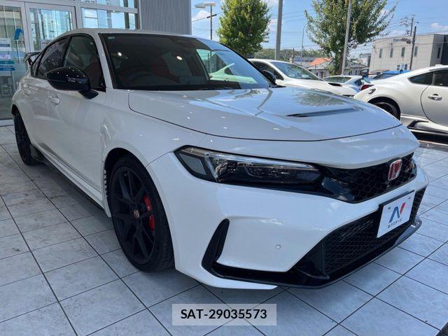 Honda CIVIC 2026-04 8665946-16