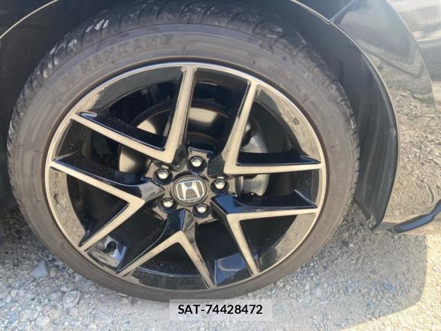 Honda CIVIC 2021-08 8658427-3