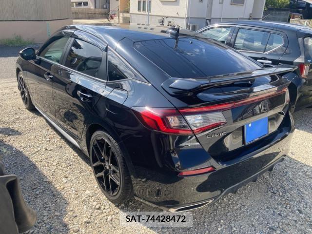 Honda CIVIC 2021-08 8658427-5