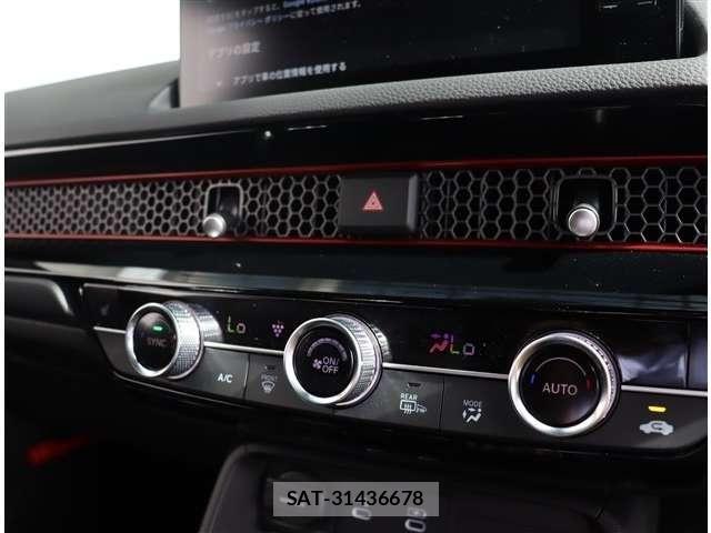 Honda CIVIC 2025-06 8658423-10