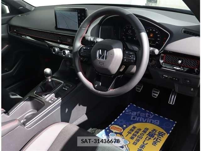 Honda CIVIC 2025-06 8658423-20