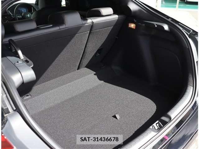 Honda CIVIC 2025-06 8658423-26