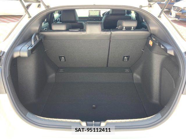 Honda CIVIC 2023-09 8658426-9