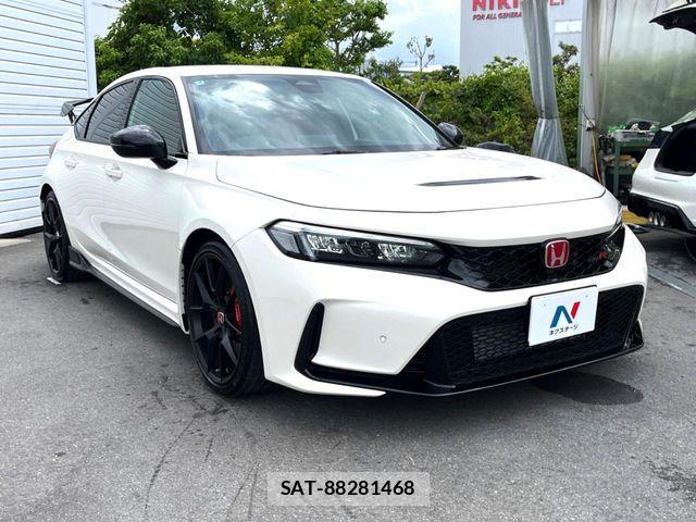 Honda CIVIC 2025-06 8658420-15