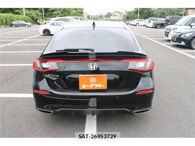 Honda CIVIC 2025-04 8685300-10