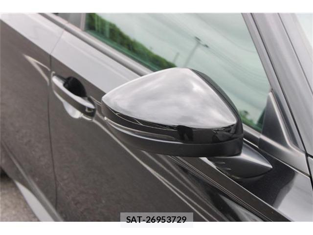 Honda CIVIC 2025-04 8685300-23