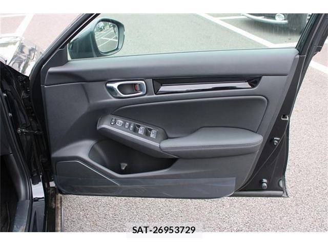 Honda CIVIC 2025-04 8685300-25