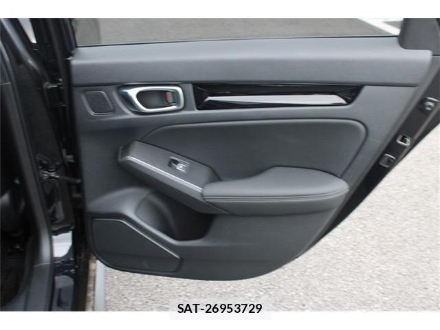 Honda CIVIC 2025-04 8685300-28
