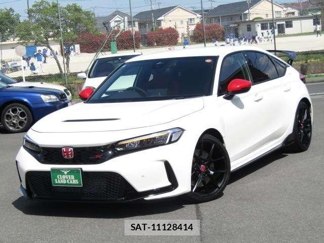 Honda CIVIC 2024-09 8685297-17