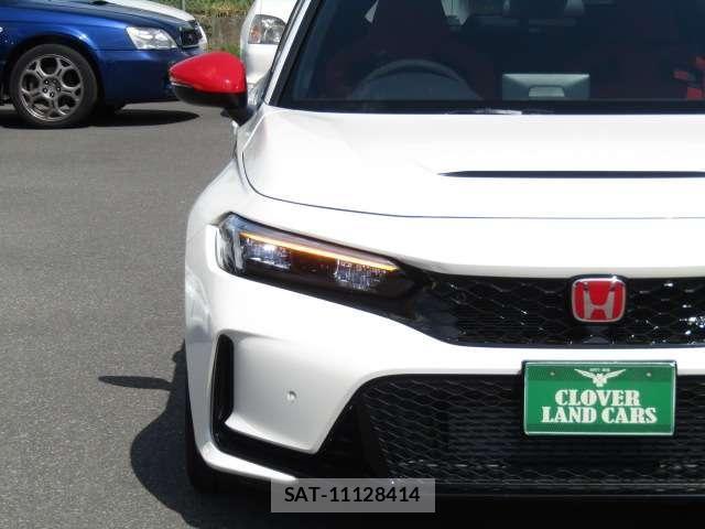 Honda CIVIC 2024-09 8685297-20