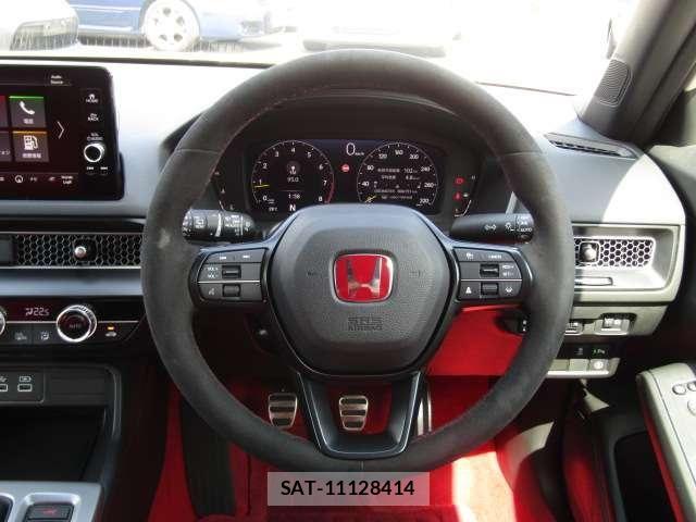 Honda CIVIC 2024-09 8685297-3