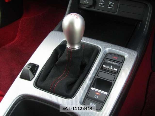 Honda CIVIC 2024-09 8685297-7