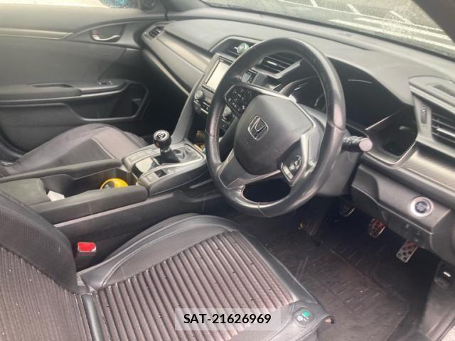 Honda CIVIC 2018-02 8741198-14