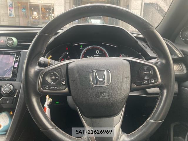 Honda CIVIC 2018-02 8741198-18