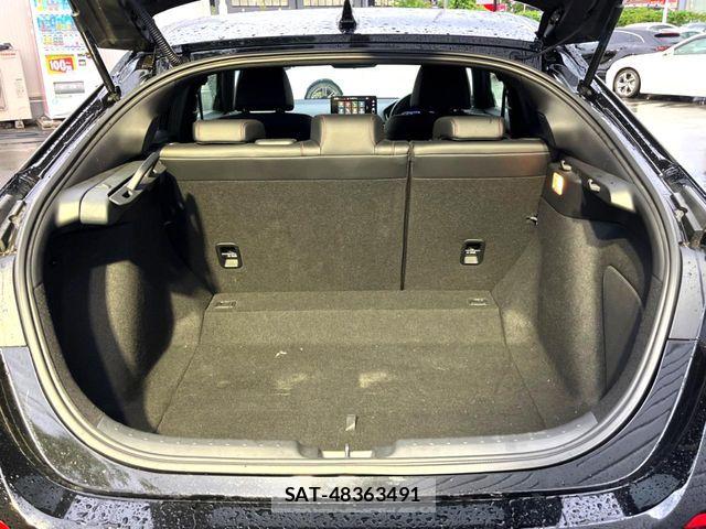 Honda CIVIC 2021-10 8741189-9