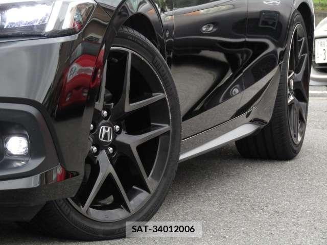 Honda CIVIC 2021-10 8741190-15