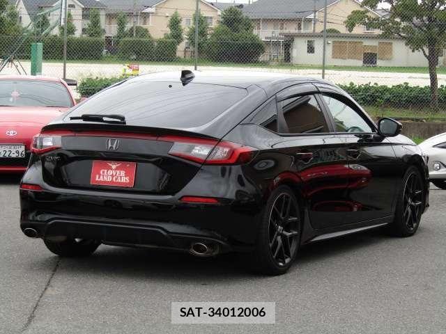 Honda CIVIC 2021-10 8741190-17