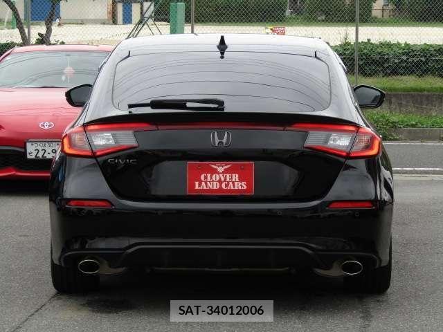 Honda CIVIC 2021-10 8741190-19