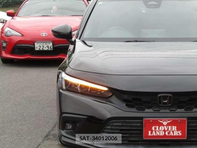 Honda CIVIC 2021-10 8741190-23
