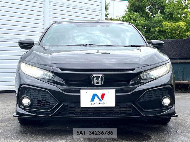 Honda CIVIC 2019-09 8779754-14