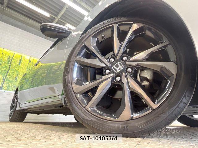 Honda CIVIC 2017-12 8779755-13