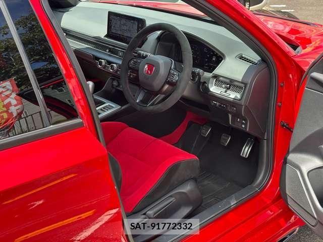 Honda CIVIC 2025-08 8795497-11