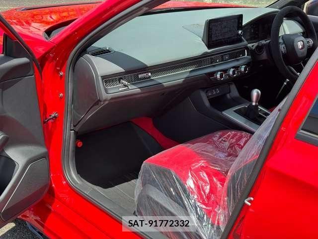 Honda CIVIC 2025-08 8795497-16