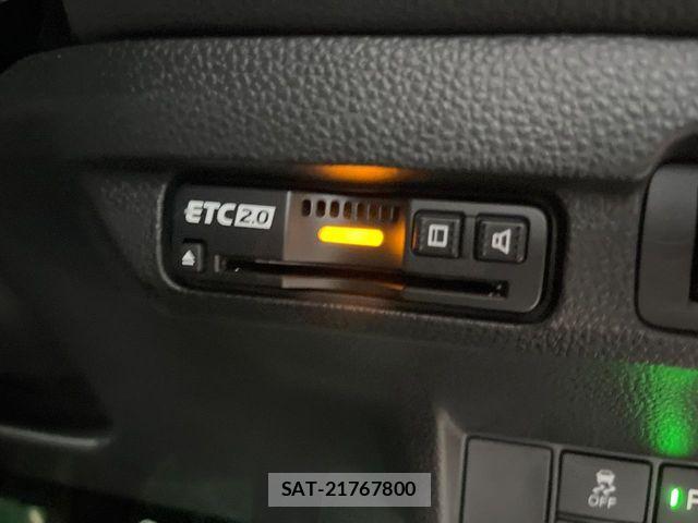 Honda CIVIC 2024-05 8795501-6