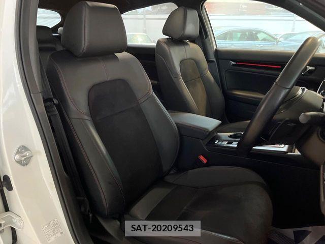 Honda CIVIC 2023-10 8795502-9