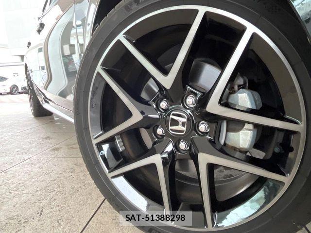 Honda CIVIC 2023-09 8795505-12