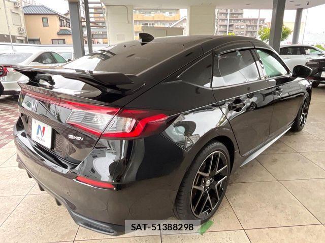 Honda CIVIC 2023-09 8795505-17