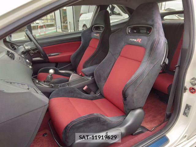 Honda CIVIC 2011-08 8795508-12