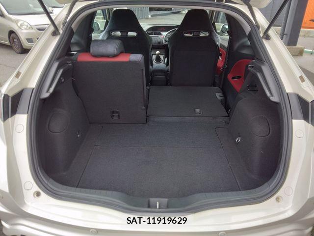 Honda CIVIC 2011-08 8795508-16