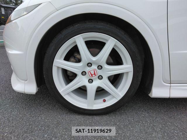Honda CIVIC 2011-08 8795508-26