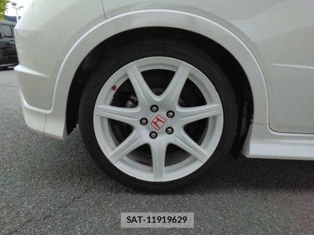 Honda CIVIC 2011-08 8795508-28