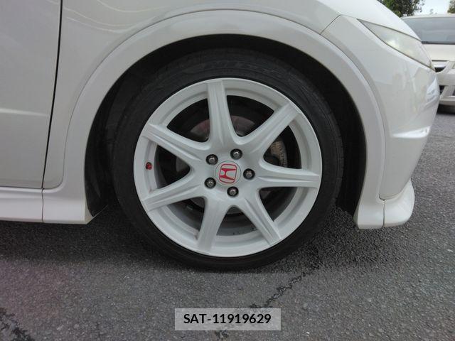 Honda CIVIC 2011-08 8795508-29