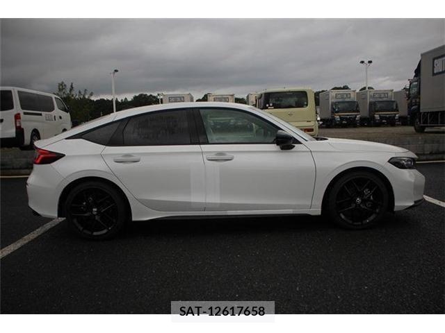 Honda CIVIC 2026-07 8795500-14