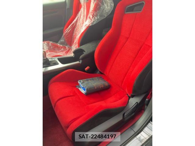 Honda CIVIC 2024-05 8828231-11